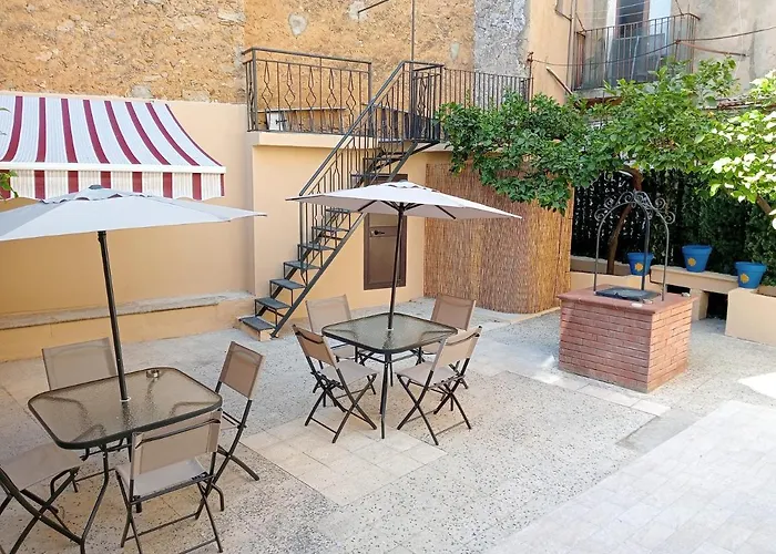 Santiago Gasthof Caltagirone